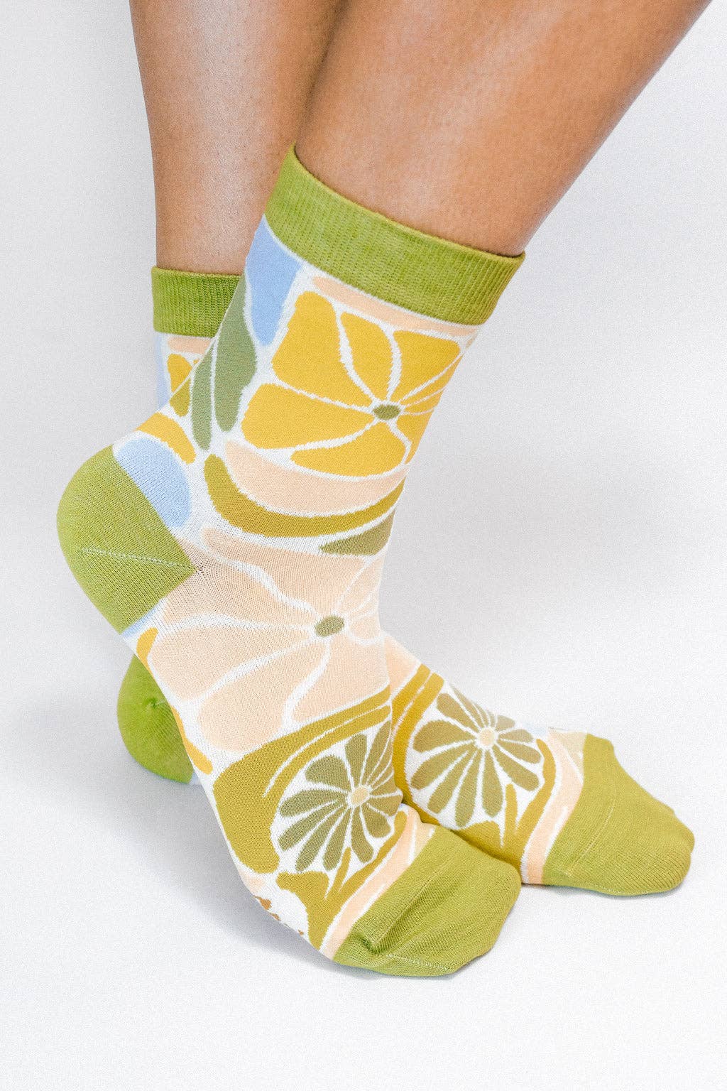 Soulshine Co. Flowers Knit Ankle Sock