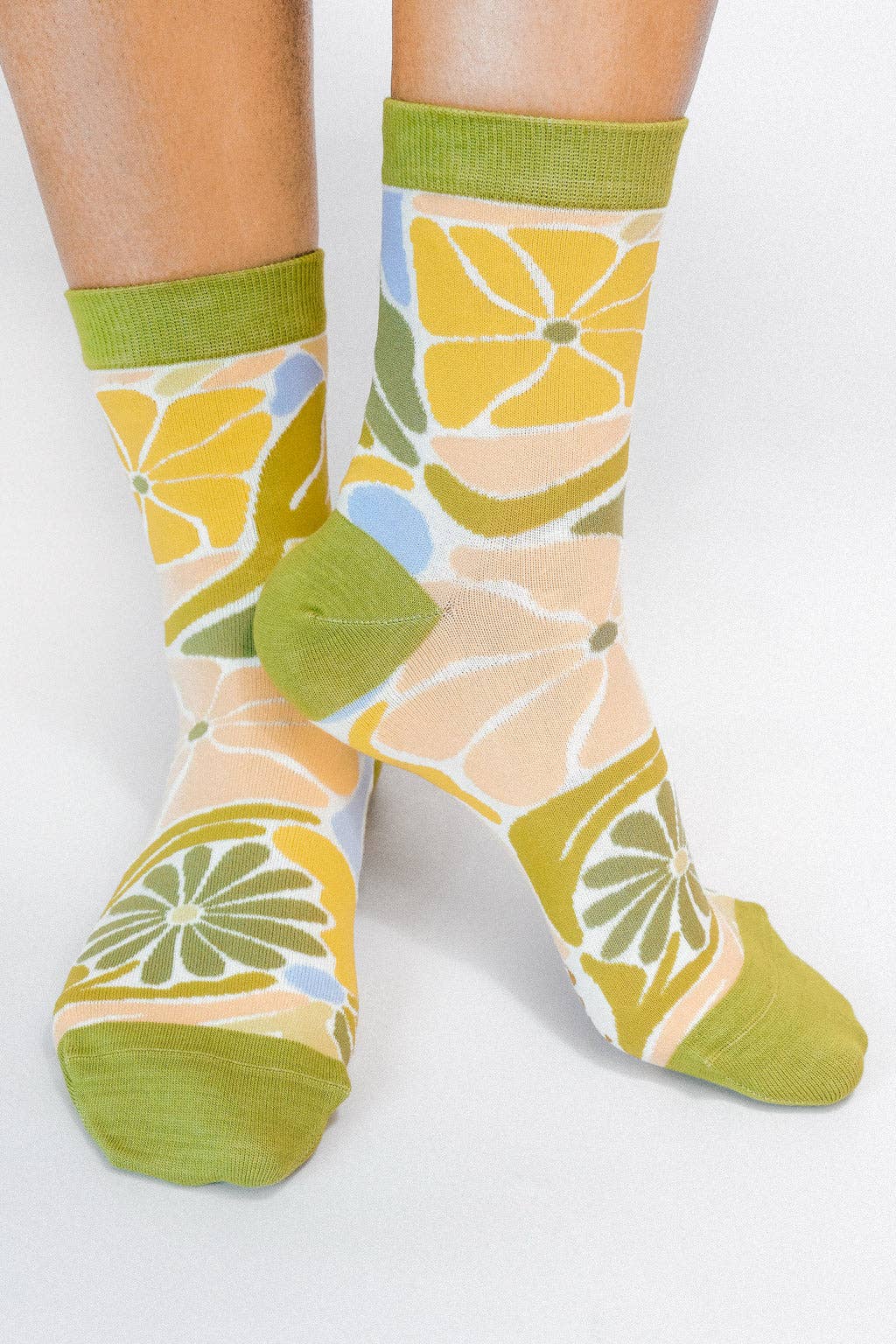 Soulshine Co. Flowers Knit Ankle Sock