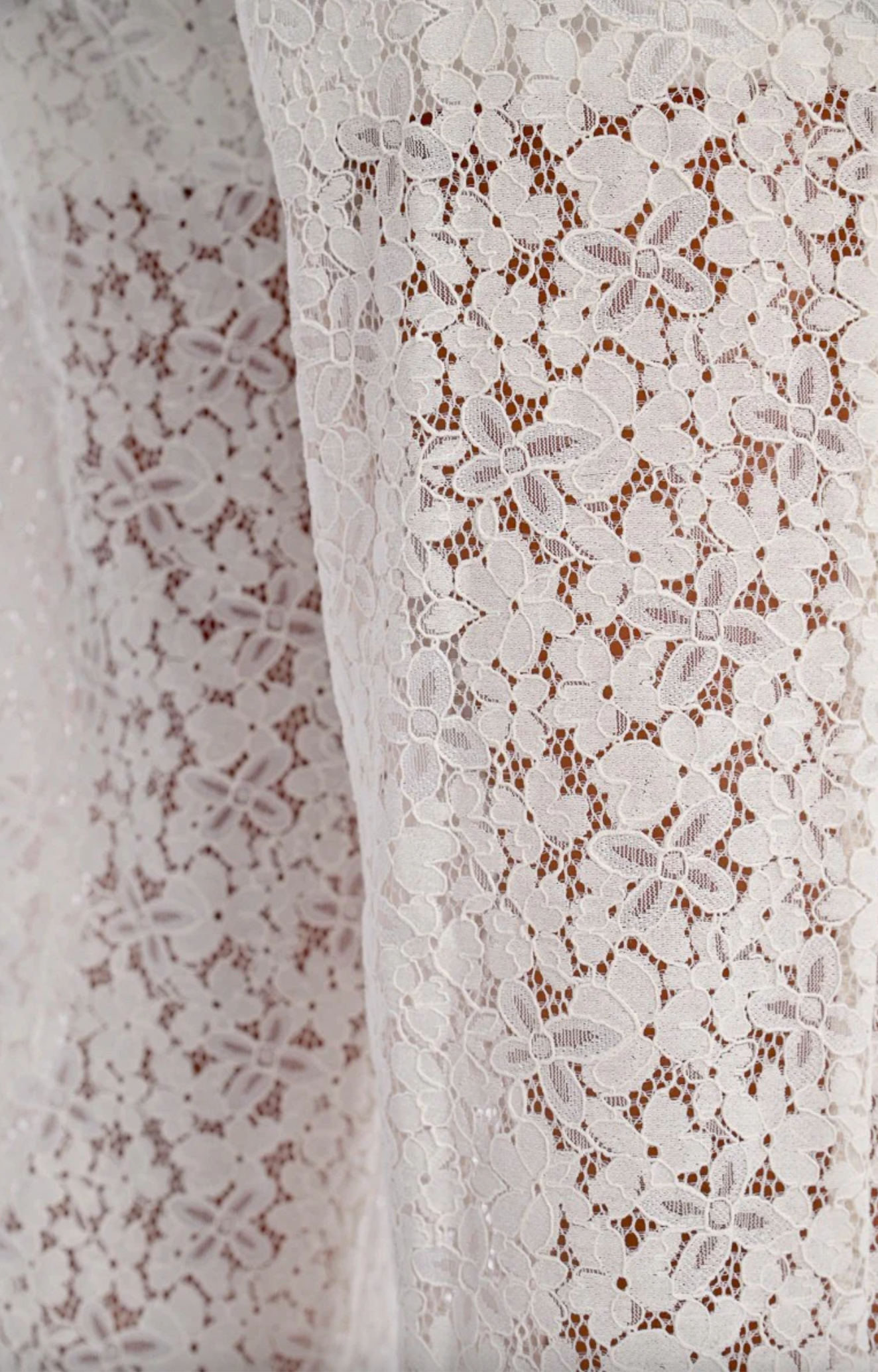 Corolla Lace Pants
