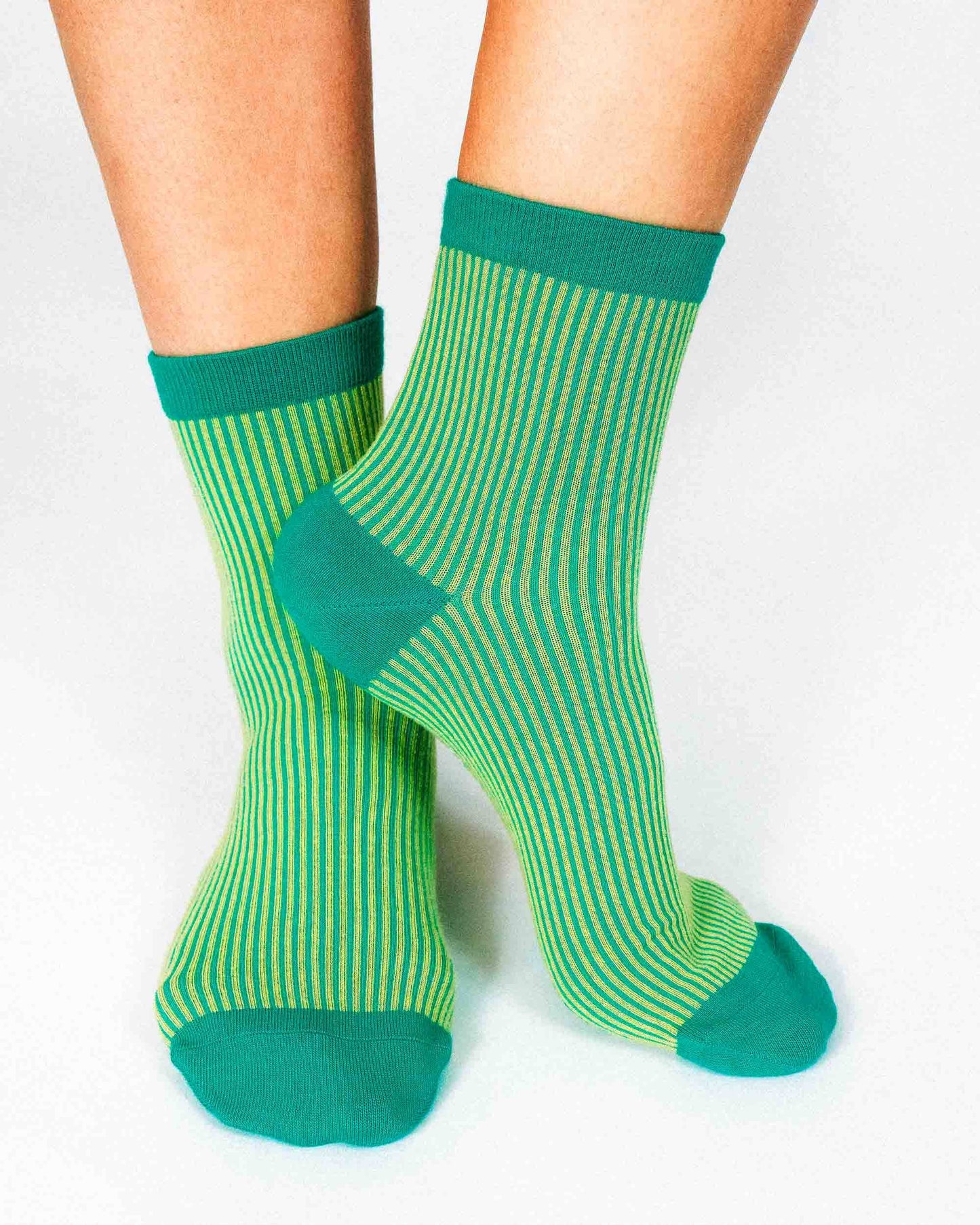 Hannah Packer Cowgirl Frog Ribbed Ankle Sock