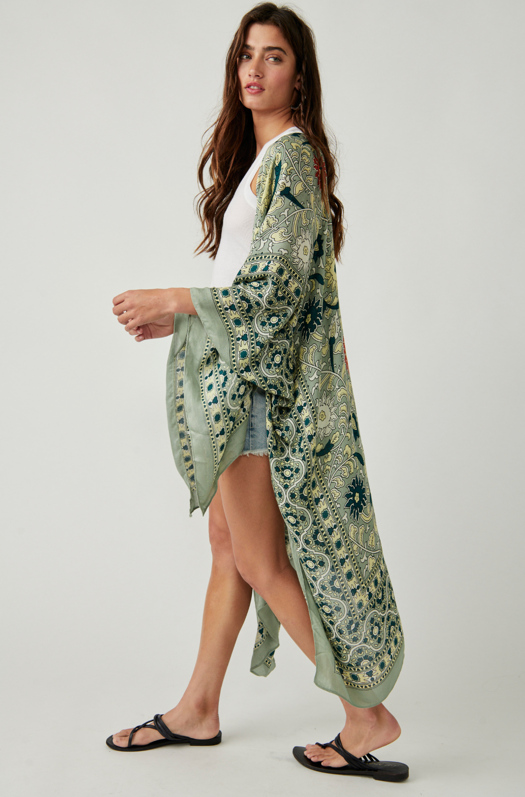 Magic Dance Border Print Kimono