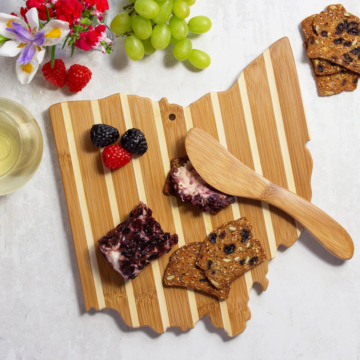 Ohio Shaped Charcuterie Board & Cheese Spreader Knife Set