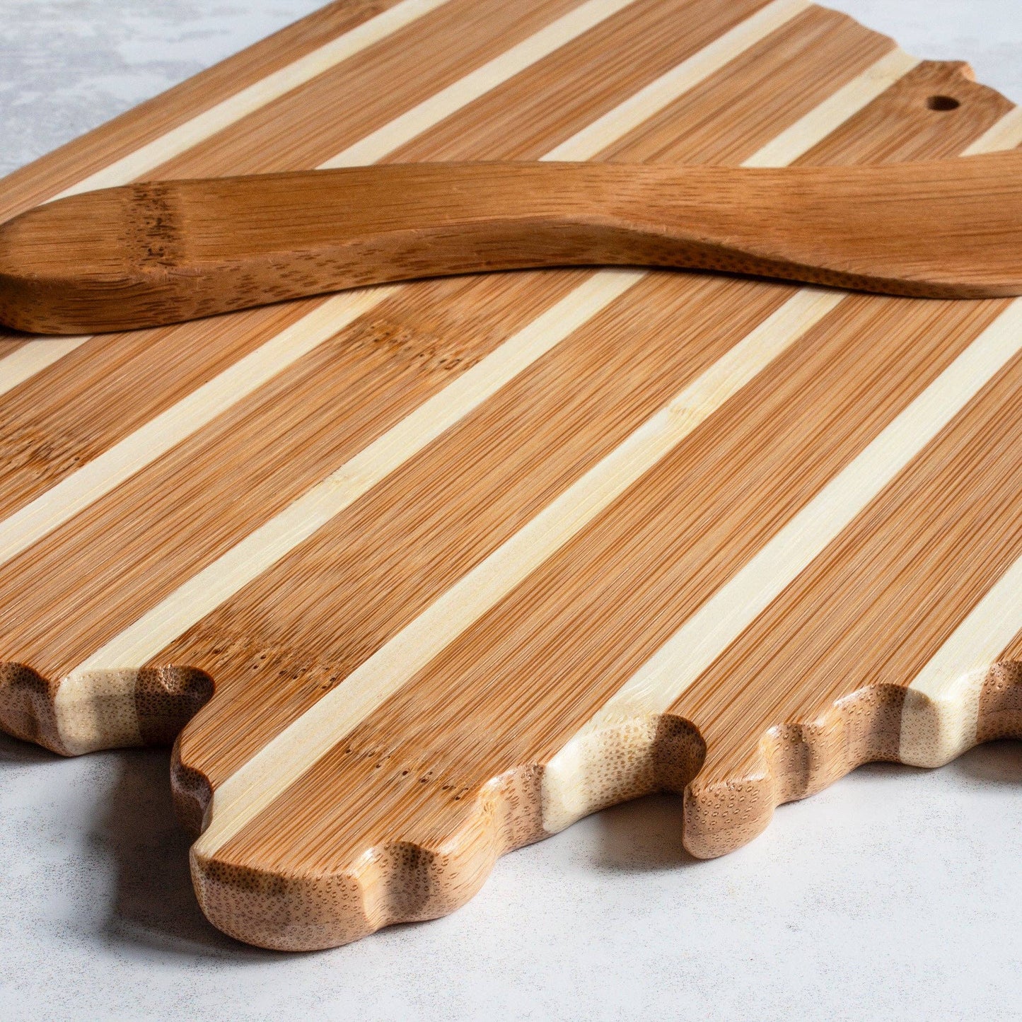 Ohio Shaped Charcuterie Board & Cheese Spreader Knife Set